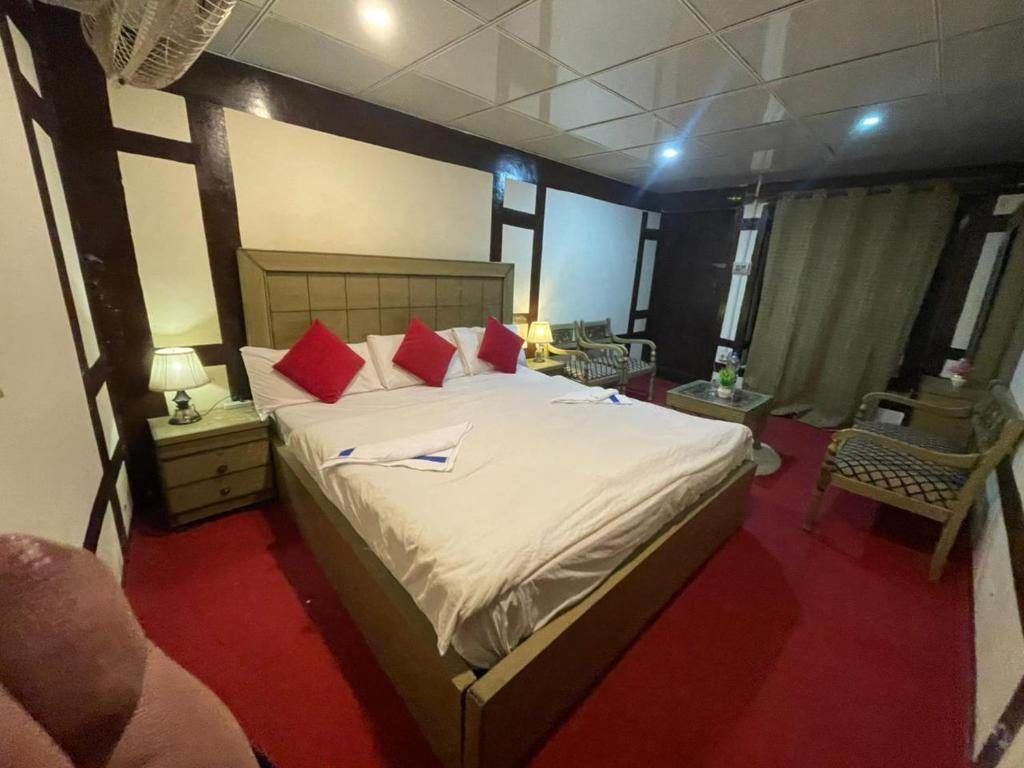 Deluxe double room at Ringchan Guest House
